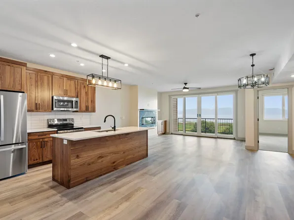 35 E 150 S #302B, Garden City, UT 84028