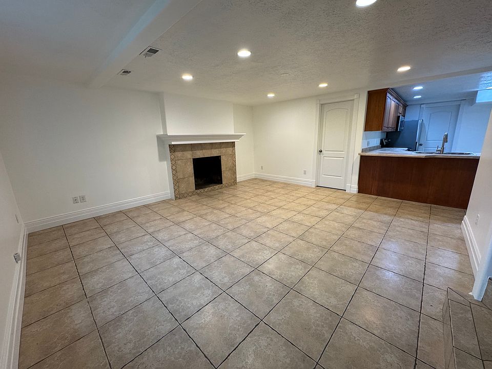 Living room with fireplace