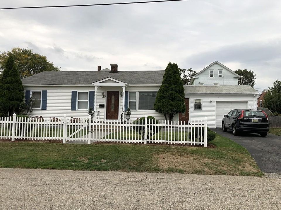 1st image of 100 Arlington St
