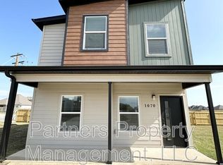 1070 Boardwalk Ave, Centerton, AR 72719