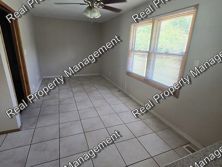 6839 Harrison St — Photo 3
