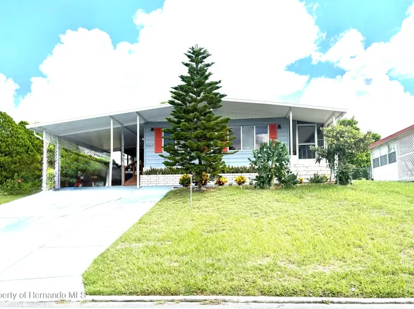 8869 Highpoint Blvd, Brooksville, FL 34613