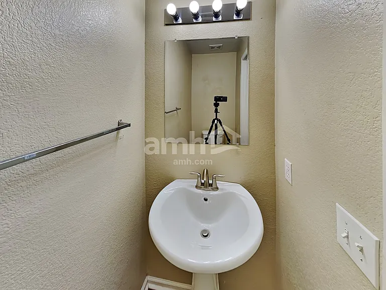 4094 Malta St — Photo 9