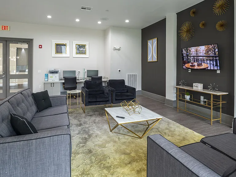 Instrata Upper Kirby — Photo 59