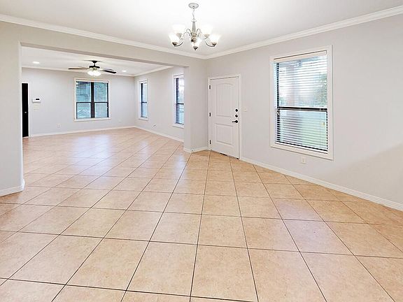 2nd image of 1016 Welsh Ave