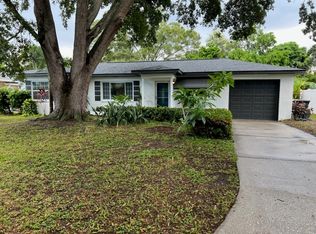 17 S Saturn Ave, Clearwater, FL 33755