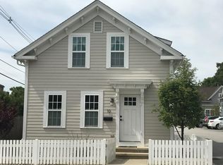 38 Greene St APT 10, East Greenwich, RI 02818