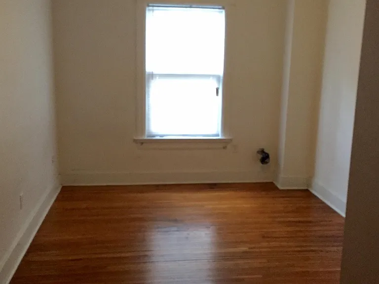25 Lexington Ave — Photo 10