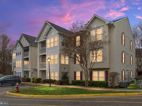 7502 Calderon Ct #266, Alexandria, VA 22306