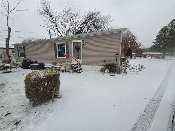 860 Grove Rd, Zanesville, OH 43701