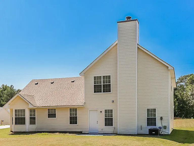 922 Tara Bnd — Photo 17