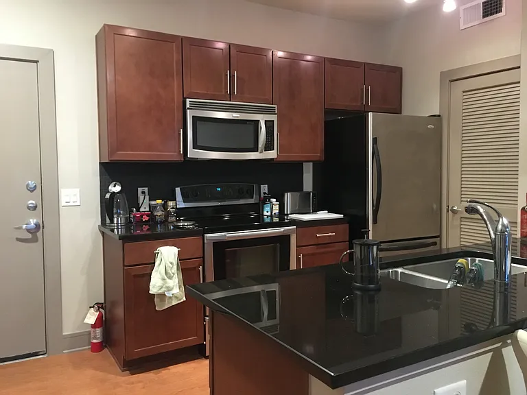 3016 Guadalupe St #309 — Photo 8