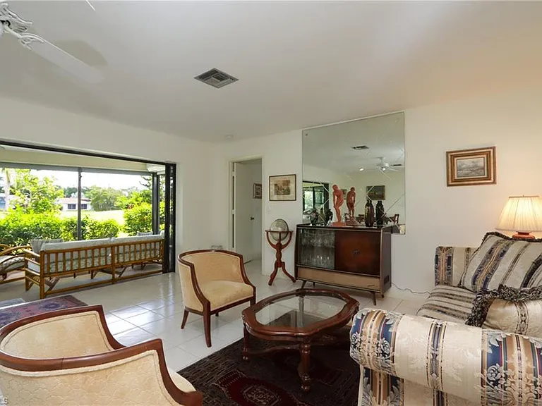 28387 Las Palmas Cir — Photo 15