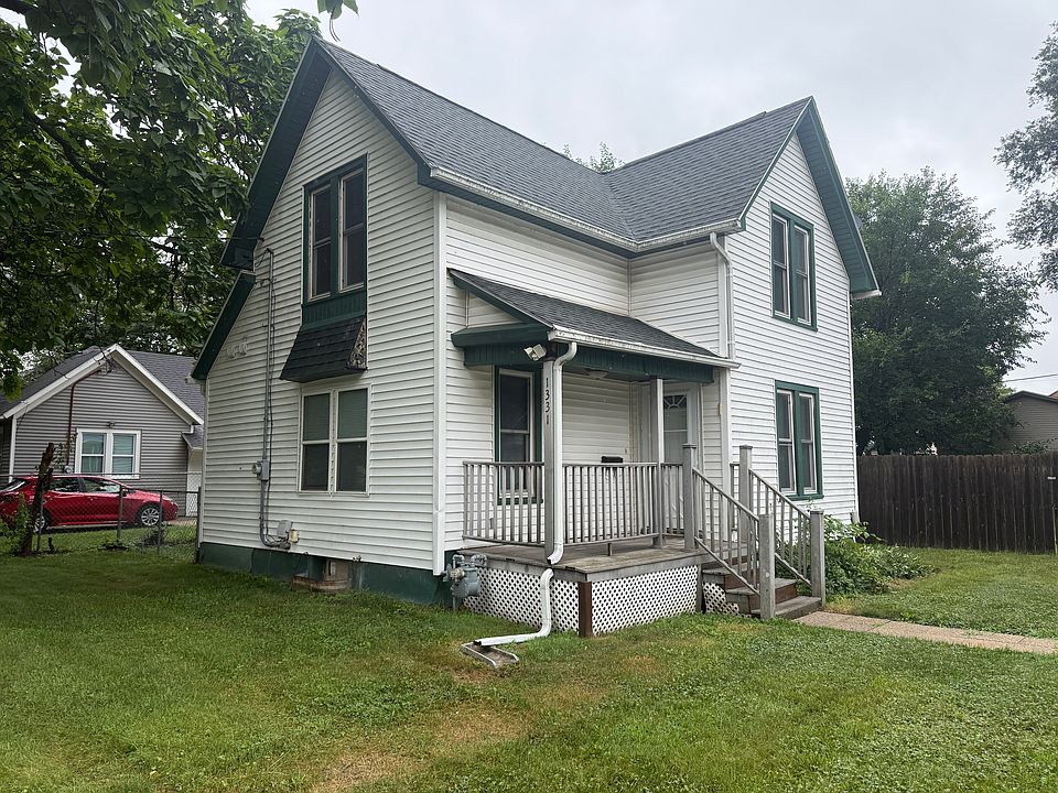 1st image of 1331 Forest Ave
