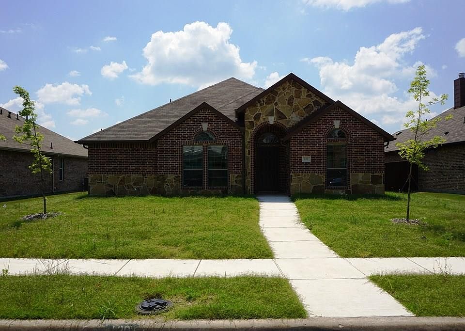 1st image of 120 Lanshire Dr