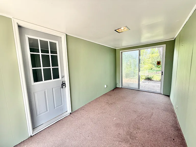 2020 W Hurd Rd — Photo 5