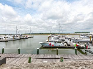 1919 Marsh Oak Ln, Johns Island, SC 29455