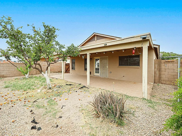 10935 W Ruth Ave — Photo 30