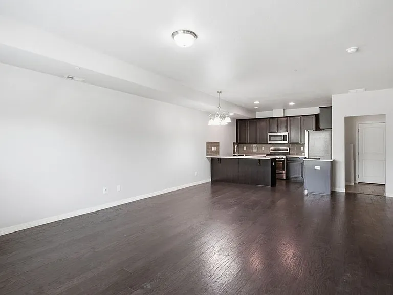 3848 Manhattan Ave #3 — Photo 3