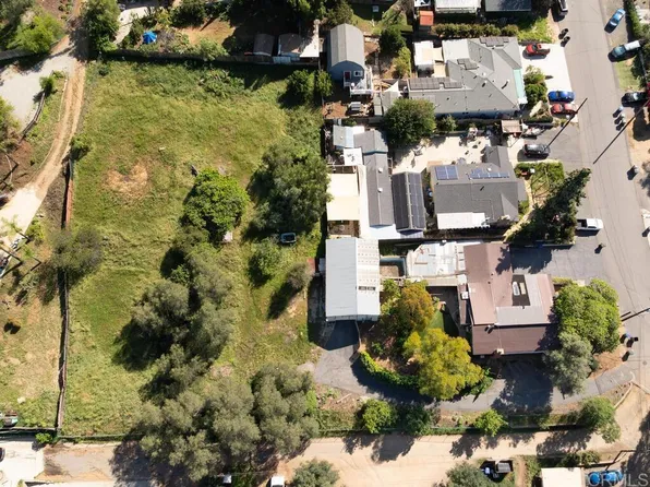 210 S Orange Ave, Fallbrook, CA 92028