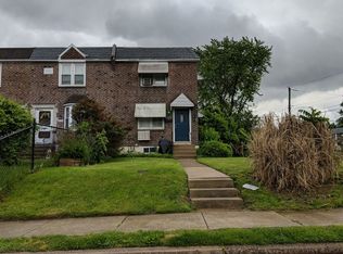 414 Westmont Dr, Collingdale, PA 19023