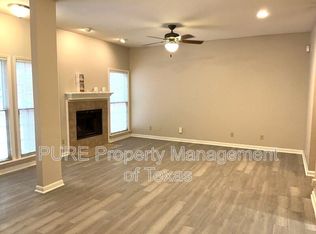 3200 Duval St APT 102, Austin, TX 78705