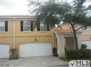19 Oakland Ct, Tequesta, FL 33469