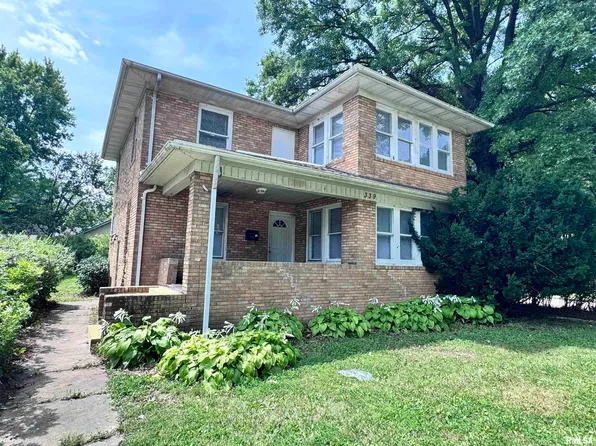 339 W Pierce St, Macomb, IL 61455