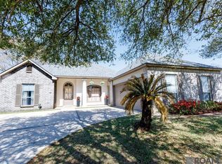 18307 Lake Orchid Dr, Baton Rouge, LA 70817