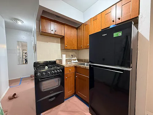 333 E 33rd St #5C Photo 1 333 E 33rd St #5C Photo 1