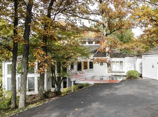 25377 N Wagon Wheel Ct, Barrington, IL 60010