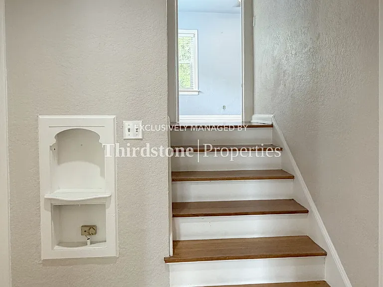 1847 Naldo Ave — Photo 12