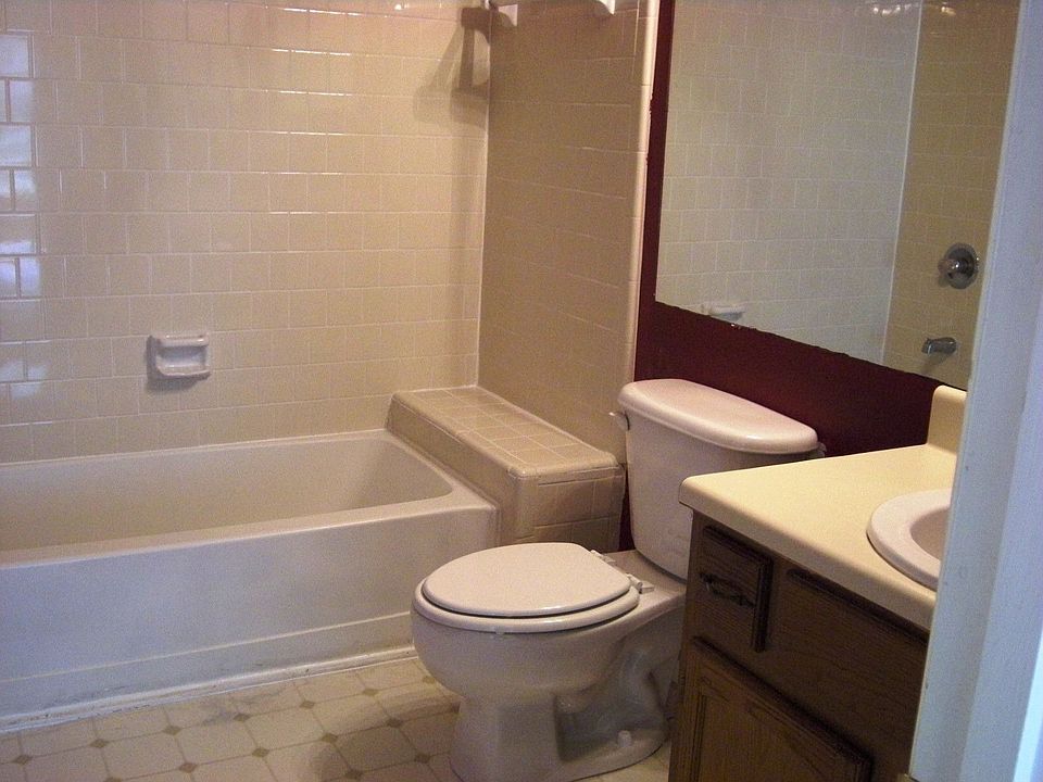 1st image of 4003 Hancock Cir
