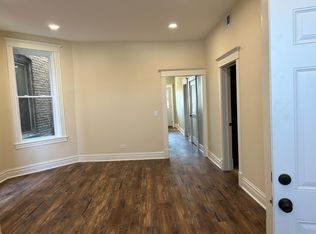 4009 W Gladys Ave #B, Chicago, IL 60624
