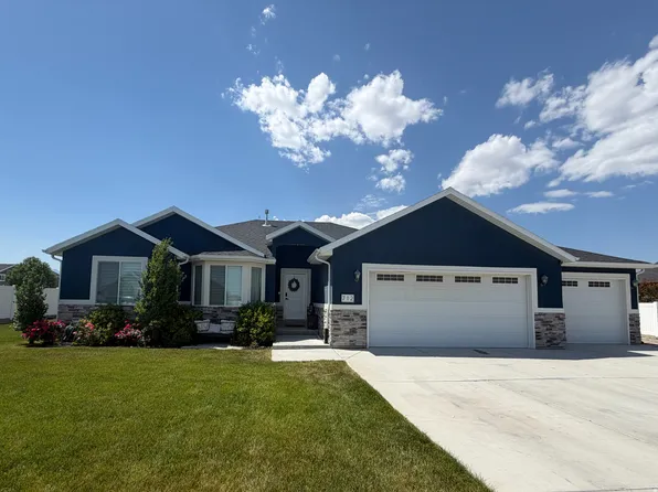 712 E Sunset View Rd, Grantsville, UT 84029