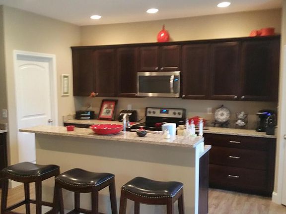 4th image of 7312 Martingale Dr