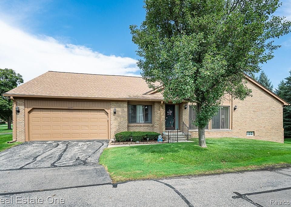 1st image of 2130 London Bridge Dr