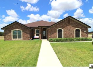 300 Martin Dr, Copperas Cove, TX 76522