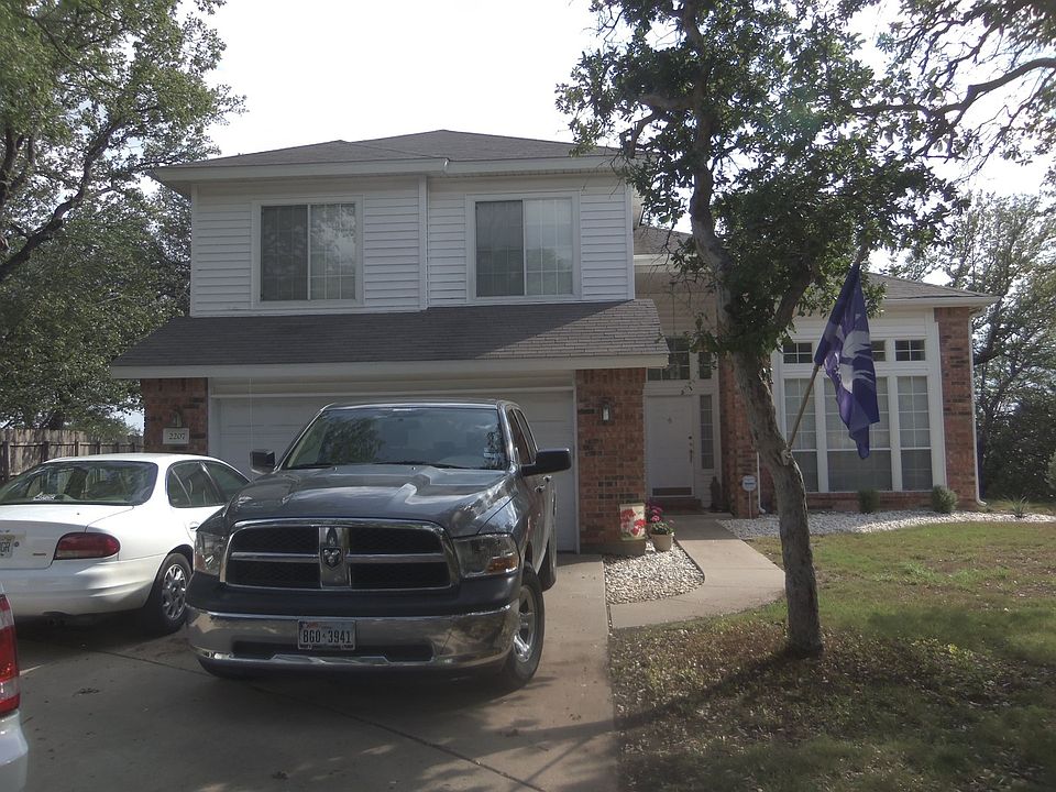 1st image of 2207 Cheyenne Trl