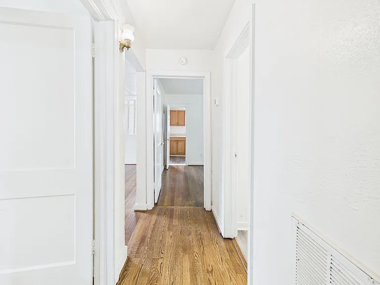 2603 Houston Ave — Photo 16