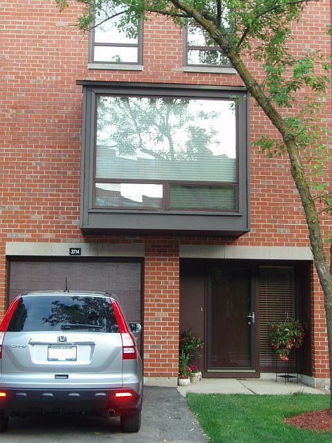 1st image of 3714 Capri Ct #3714