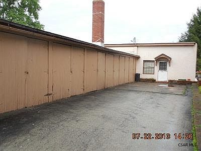 2nd image of 721 Von Lunen Rd