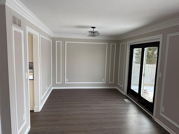 4th image of 38527 Claremont Dr