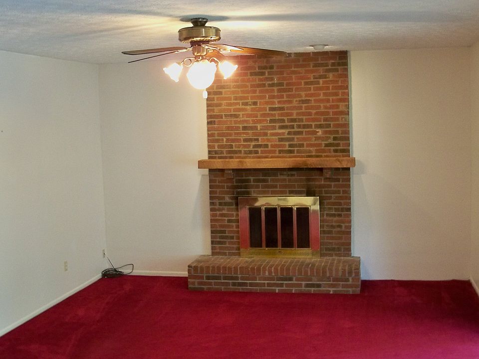 2nd image of 3326 Rudon Ln