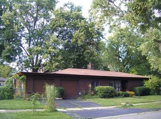 315 Dawes Ave, Wheaton, IL 60189