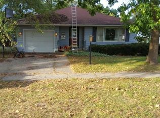 500 E Newkirk St, Tuscola, IL 61953