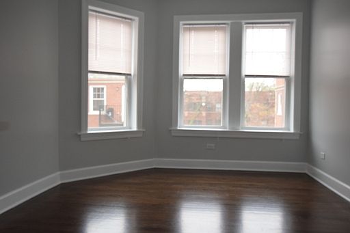5th image of 7722 N Ashland Ave