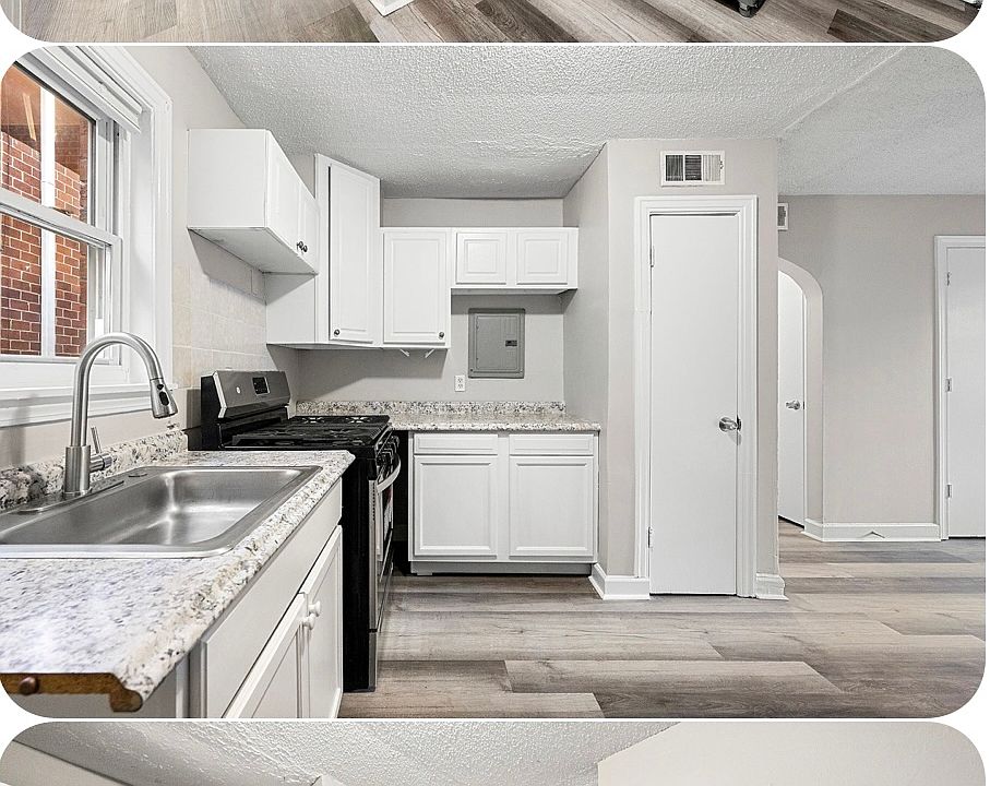 2nd image of 592 Cooper St SW APT 1