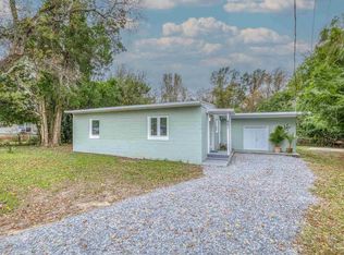 451 Lakeview Ave, Cantonment, FL 32533