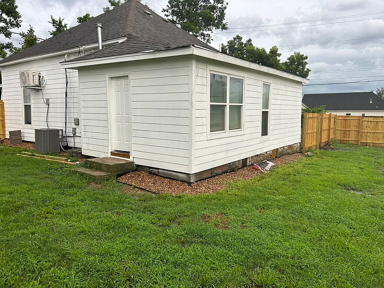 221 S Choctaw Ave — Photo 13